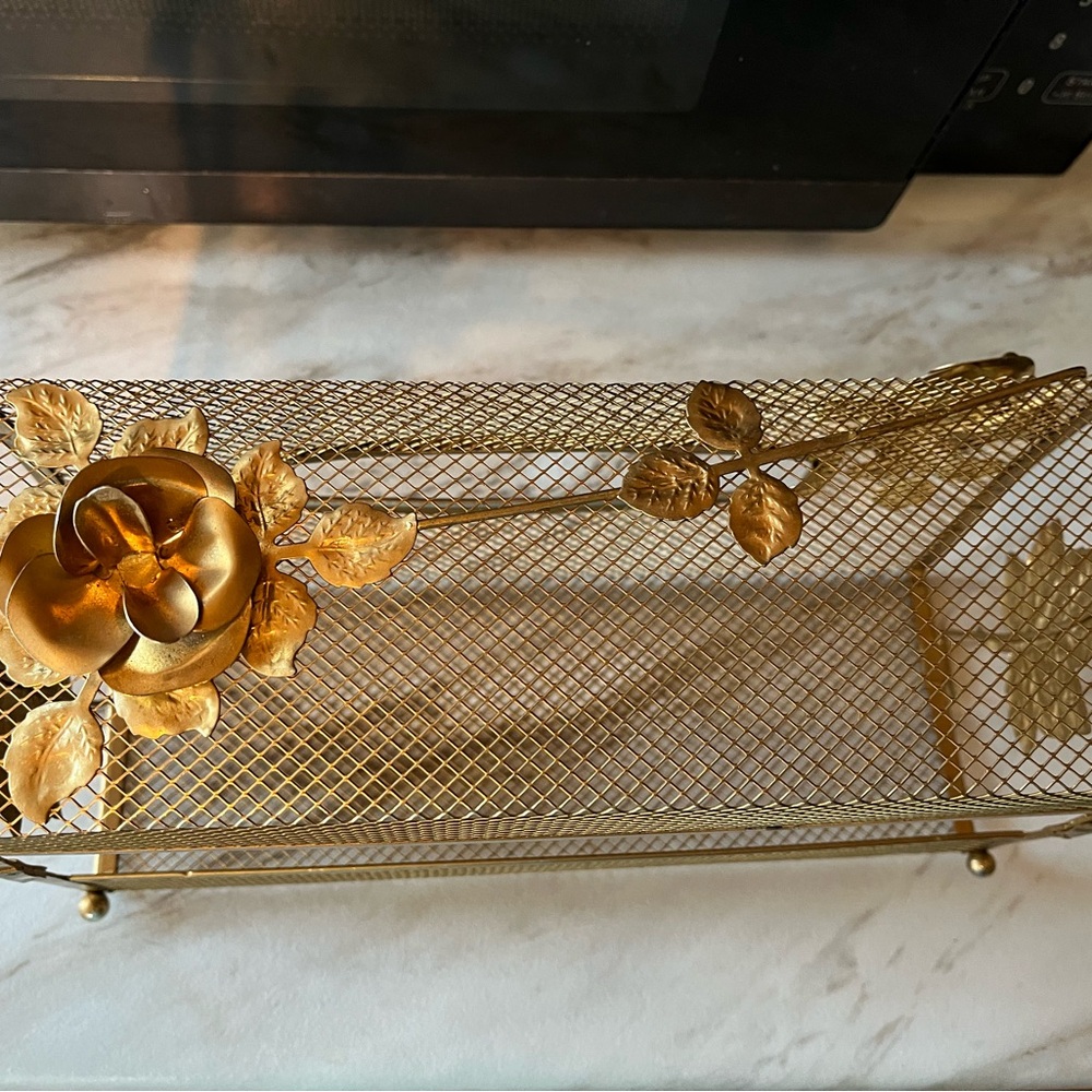 Gold Metal Rose Basket Kleenex Box Holder. Hollywood Regency style